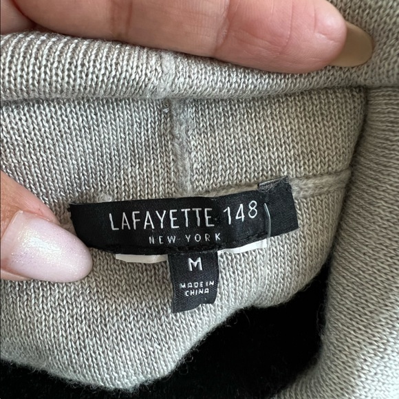 NWT! Lafayette 148 New York
Cashmere-Blend Double Knit Sleeveless Sweater - Picture 10 of 10